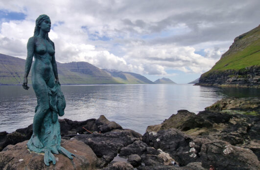 Feröer: vikingek, birkák és fókanők szigete