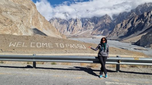 A Himalája és Karakorum égbenyúló hegyei Észak-Pakisztánban ősszel