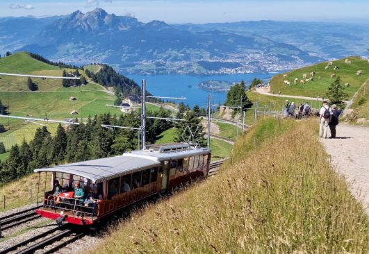 Ikonikus hegyi túrák Svájc szívében (Pilatus, Rigi, Stoos)